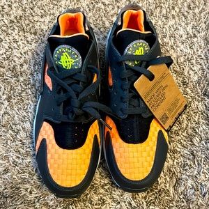 Nike air huarache crater men’s  size 9